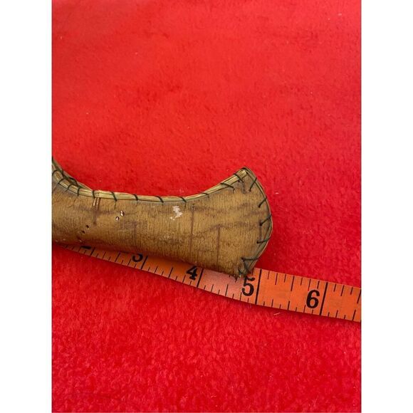 Winnipeg Canada Handmade Bark Canoe Sweetgrass Trim 5in Native American Tribe - Picture 5 of 8